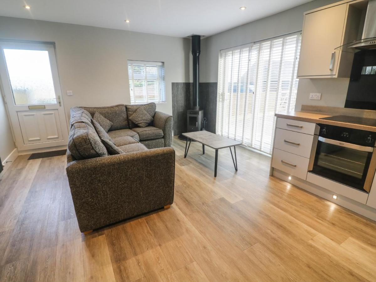Villa White Stones Ulverston Esterno foto
