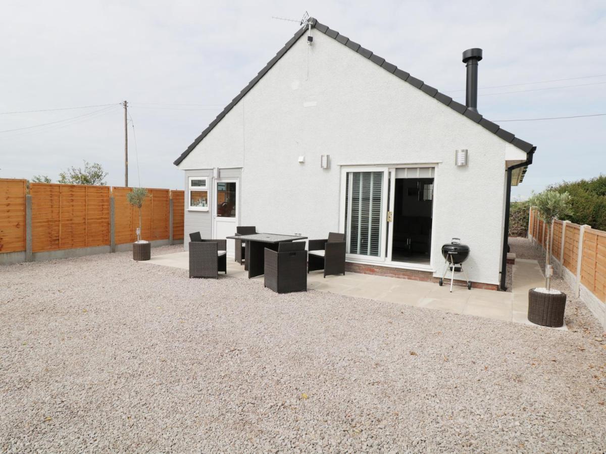 Villa White Stones Ulverston Esterno foto